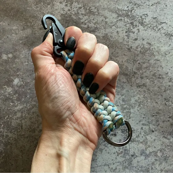 Paracord Keychain NEW Handmade USA North Carolina Blue Gray Sporty - Image 8