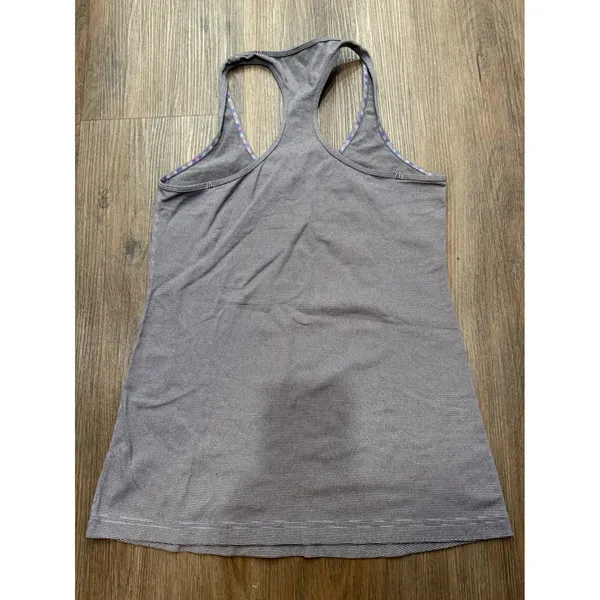 Lululemon Racerback Tank‎ Top Grey White Striped Activewear Womens Size 4 - Image 3