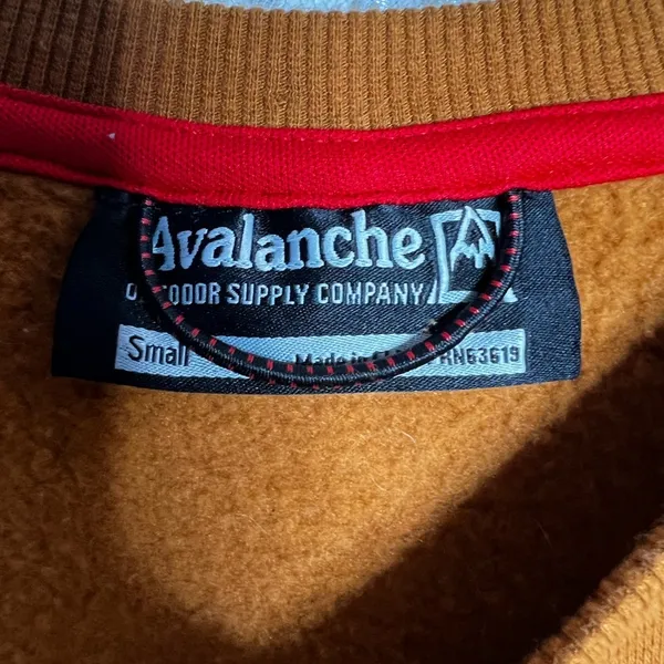 Avalanche crew neck orange sweater pullover - Image 3