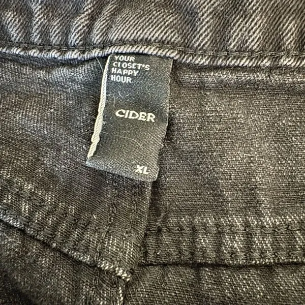 Cider Black Wide-Leg Jeans - waist 15.5 measurement - Image 3
