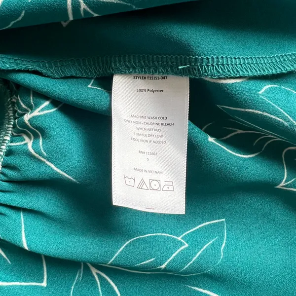 Lush Teal Floral Long Sleeve Peplum V Neck Wrap Blouse - Image 7