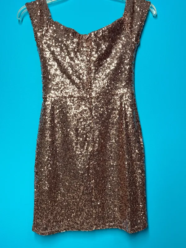 B. Darlin Silver Sequin Mini Dress Size 9/10 - Image 9
