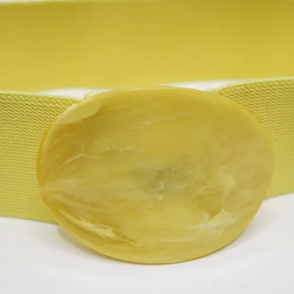 Vintage 80s Yellow Elastic Belt with Marbled Oval Buckle - Image 3