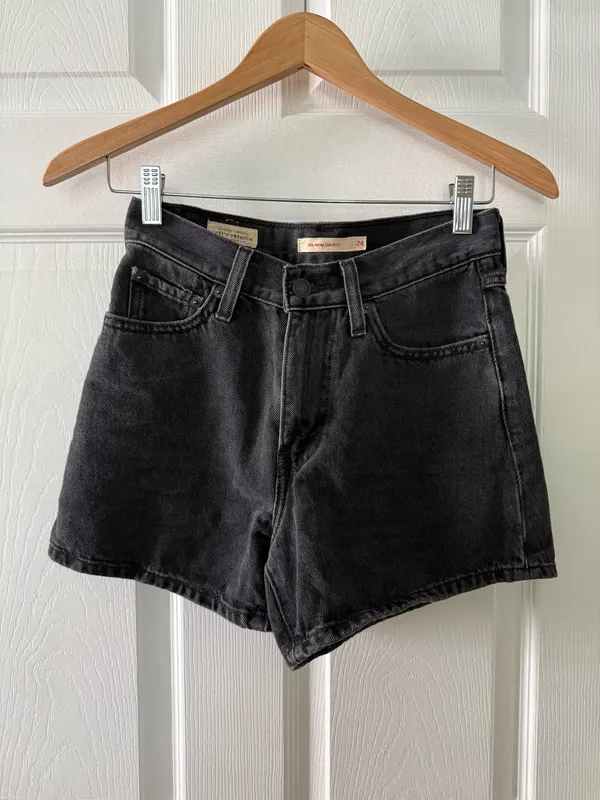 Levi's 80s Mom Women's Shorts - Image 6