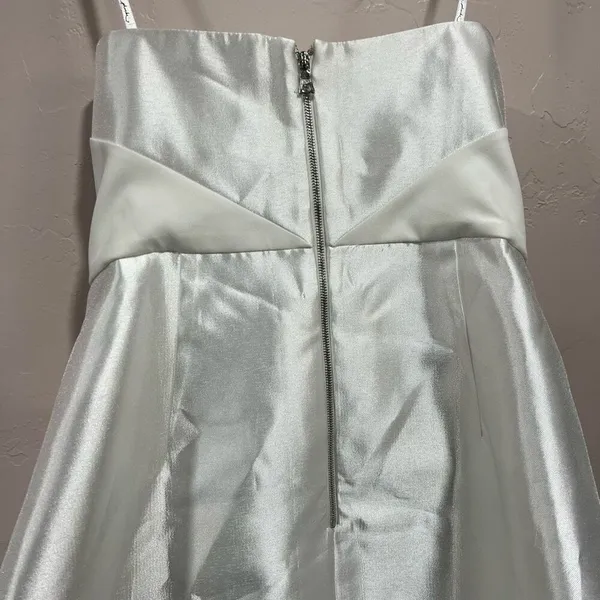 Phoebe White Sz 4 strapless polyester Cocktail Dress - Image 5