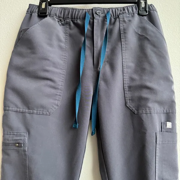 Figs Technical Collection Gray Scrub Pants Size Small SHORT Womens Straight Leg - Image 2
