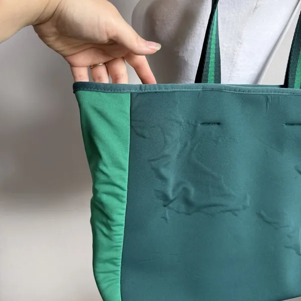 SummerSalt Two Tone Green Neoprene Beach Tote Bag Double Handle Yoga Gym Workout - Image 2