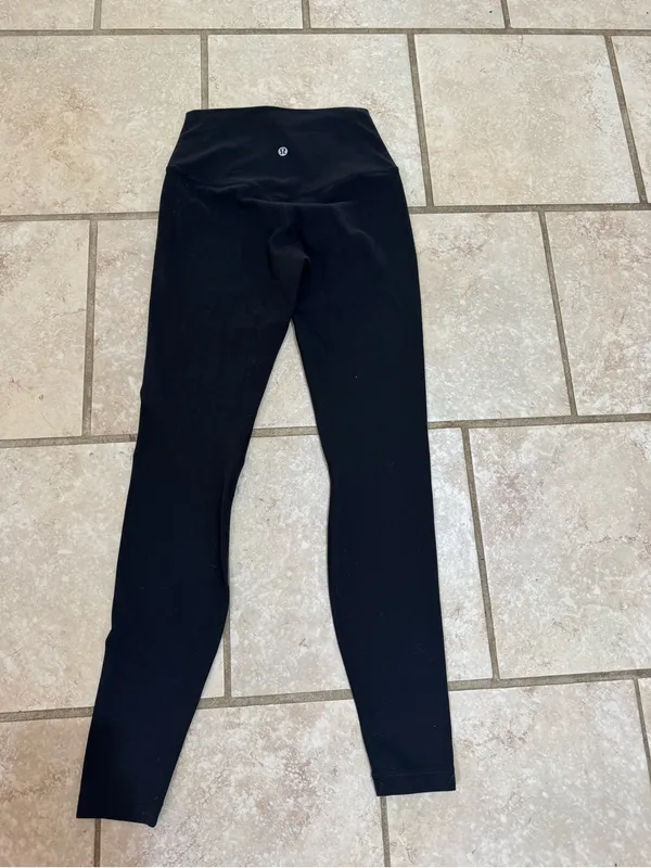 Lululemon Align High-Rise Pant - Black - Size 4 - Good Condition - Image 3