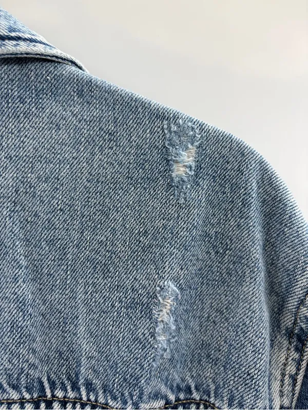 Lucky Brand Women's Boyfriend Trucker Denim Jeans Jacket Distressed Blue small - Image 7