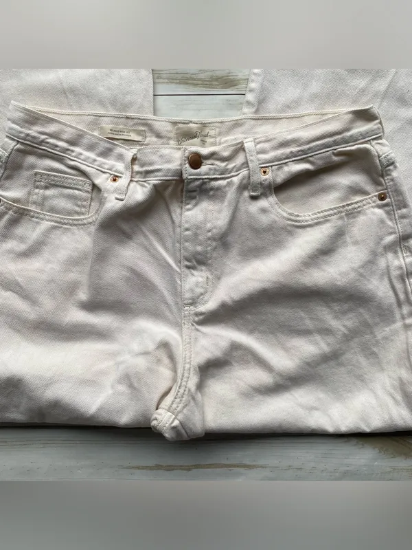 Universal Thread relaxed wide leg 100% cotton putty colored denim jeans 14 32 - Image 2