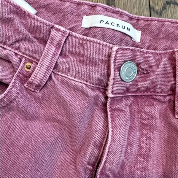 PacSun Women's 90’s Boyfriend Jeans - Image 2