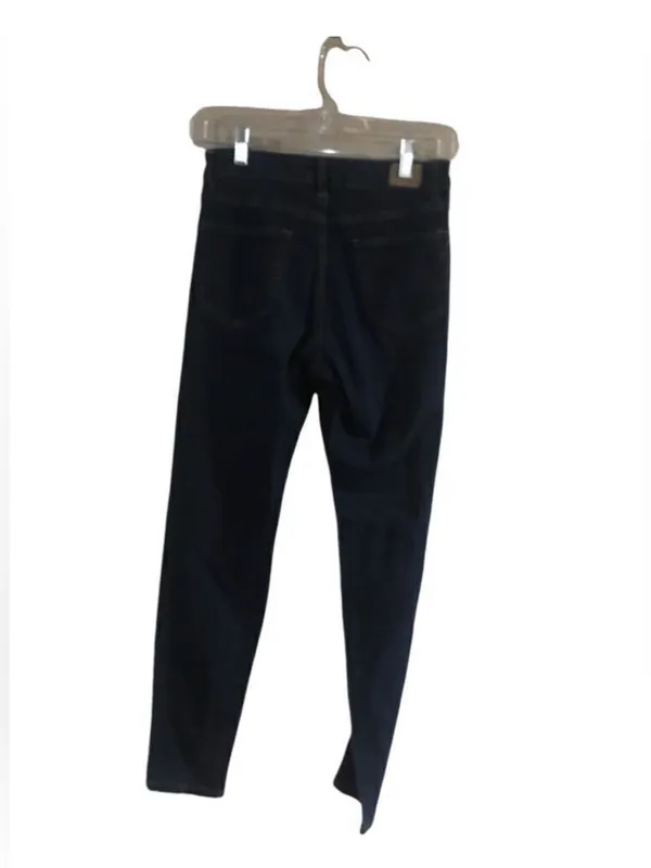 Black Skinny High-Rise Jeans — Sleek Everyday Fit - Image 4