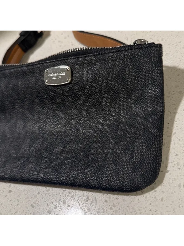 Michael Kors‎ Logo Belt Bag Black Gray Brown Waist Fanny Pack Purse Sz Medium - Image 4