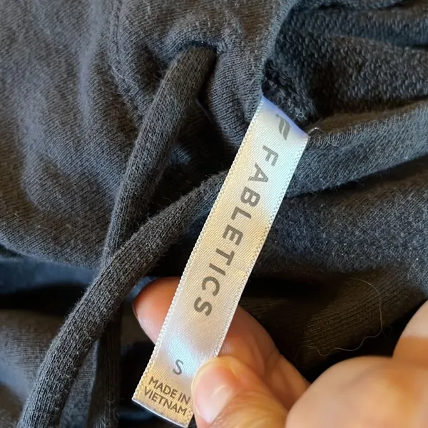 ‎Fabletics small grey hoodie - Image 7