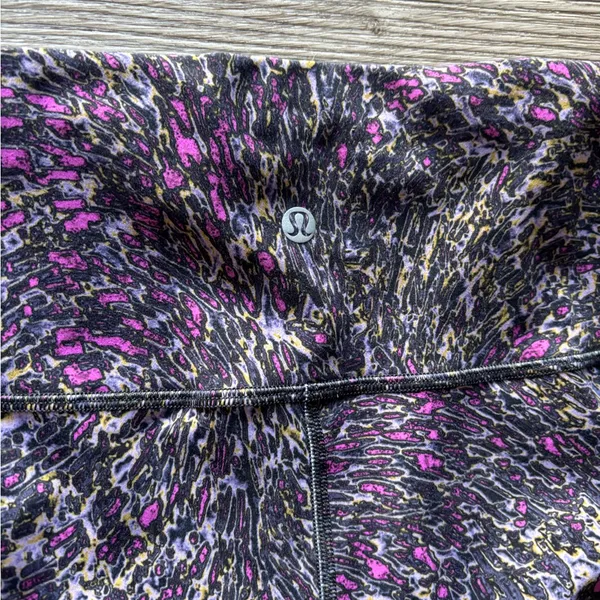 Lululemon Wunder Train High-Rise Tight 28" Topography Multi Purple Pink 12 - Image 10