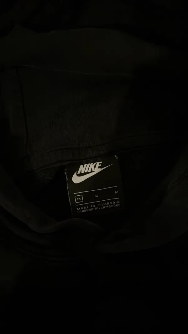 Nike Black Hoodie - Image 3