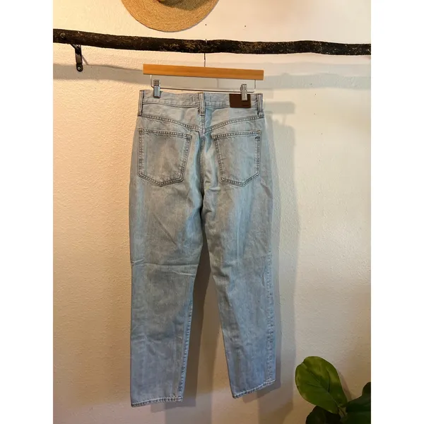 Madewell Light Wash Curvy The Perfect Vintage Straight Leg Jean Size 28 - Image 4