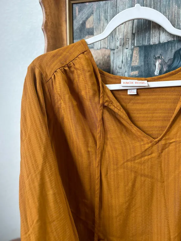 Knox Rose Blouse - Image 2