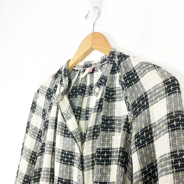 Anthropologie Pilcro Breezy Plaid Buttondown Top XS Check Textured Grunge Emo - Image 7
