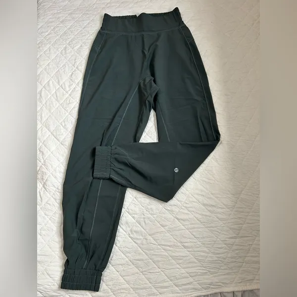 Lululemon Athletica Forest Green Joggers - Image 2