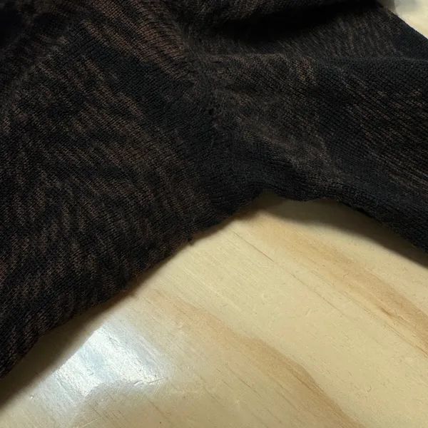 Vintage Belford Women's Extrafine Merino Wool Turtleneck Sweater Leaf Print‎ - Image 6