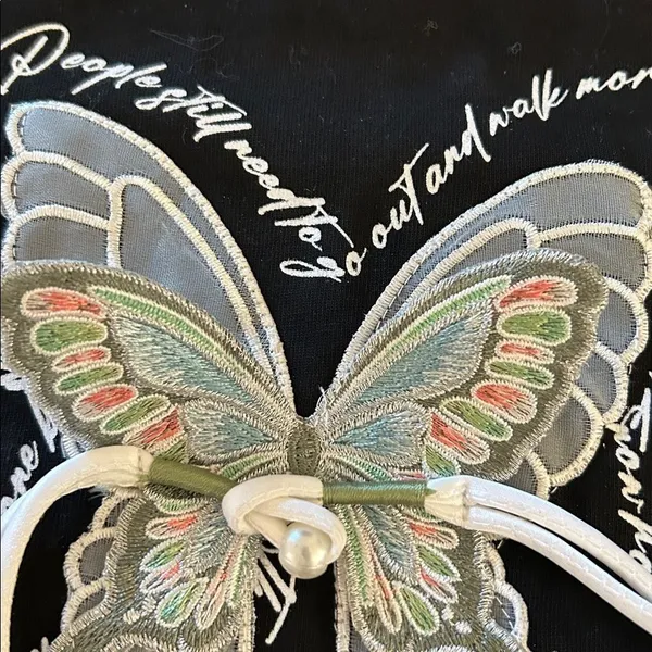 Aelfric Eden Butterfly embroidered Tee shirt with string Pearls, Black, XS, NWT - Image 7