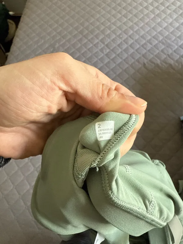 Lululemon Align Tank Top C/D Light Support Cup - Image 3