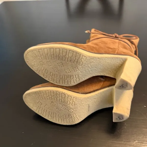 johnston murphy Jeanie Wrap Suede‎ Boots  Size 8.5 - Image 9