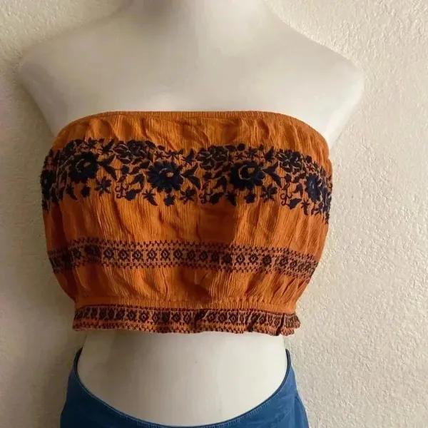 American Eagle 🆕 Rust Embroidered Crop Top XL🆕 - Image 6