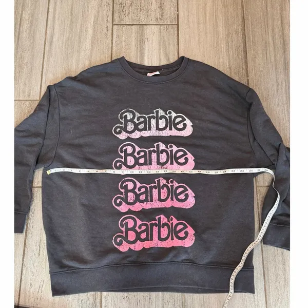 Primark Barbie Sweatshirt Womens Medium Gray Pink Oversized Graphic Logo Y2K Streetwear - Image 6