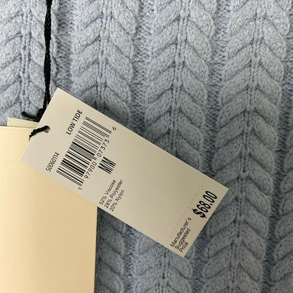 Industry‎ Low Tide Cable Knit Short Sleeve Sweater Size Medium - Image 3