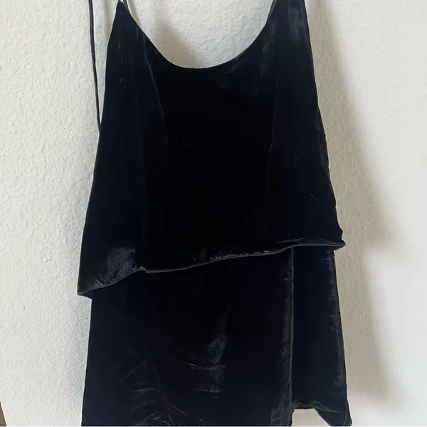 Alice + Olivia Marybeth Velvet Layer Halter Neck Tank Top in Black - Image 4