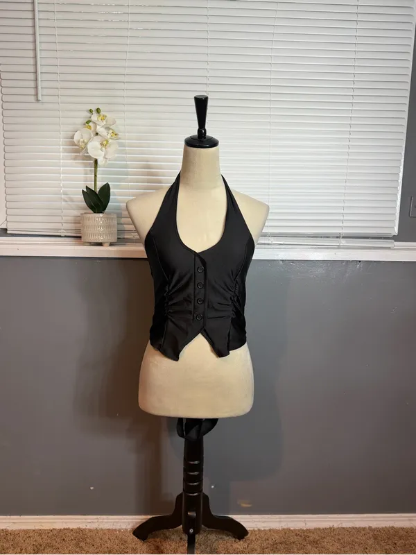 Julia by Love Black Halter Top Handkerchief Hem Y2K Clubwear Size L - Image 2