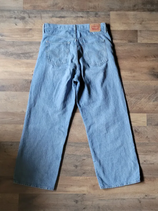 Levi's High-Rise Straight-Leg Jeans - Image 4