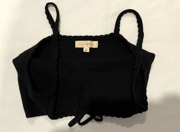 LA Hearts Black Crop Tank - Image 4