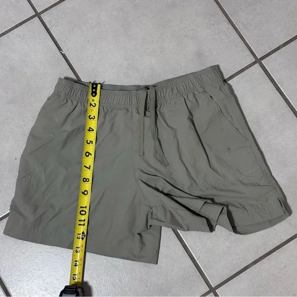 Columbia Sportwear Women Khaki Tan Cargo‎ Hiking Shorts size S 5L - Image 7