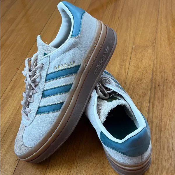 Adidas Gazelle Bold platform sneakers - Image 11