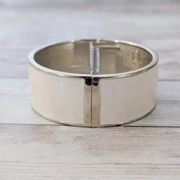 Cream Enamel Chunky Hinged Bracelet - Image 7