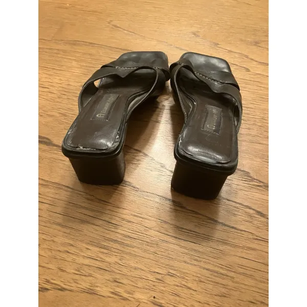 Etienne Aigner Black Leather Strappy Mule Block Heel Slip On Square Toe 8 - Image 3