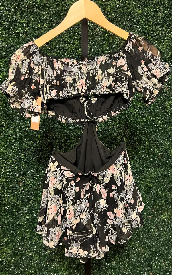Isabelle’s Cabinet Sky To Moon Floral Cutout Dress - Image 6
