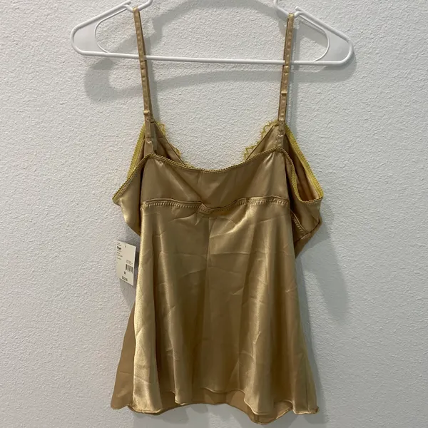 Apostrophe NWT Gold Lace Cami Size M - Image 4