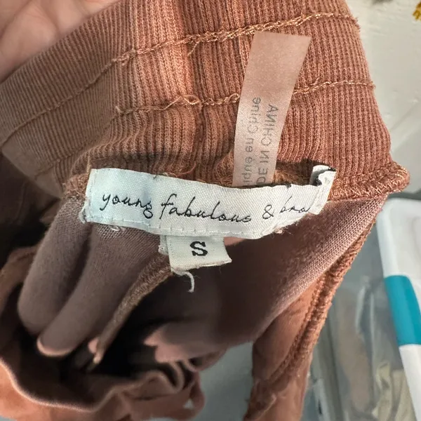 Young Fabulous & Broke Women’s Brown Velour Pant Suit Size Small EUC - Image 7