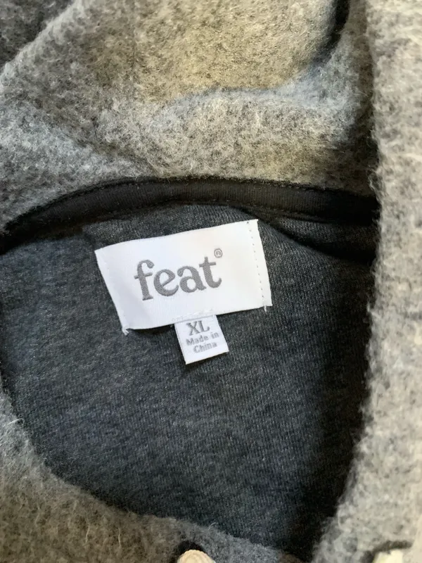 Feat Blanket Hoodie gray comfy soft pullover hooded sweatshirt XL - Image 4