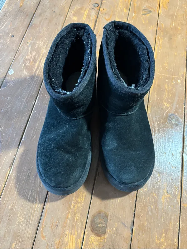 UGG Classic Mini Platform boots booties featuring thick soles and suede uppers. - Image 2