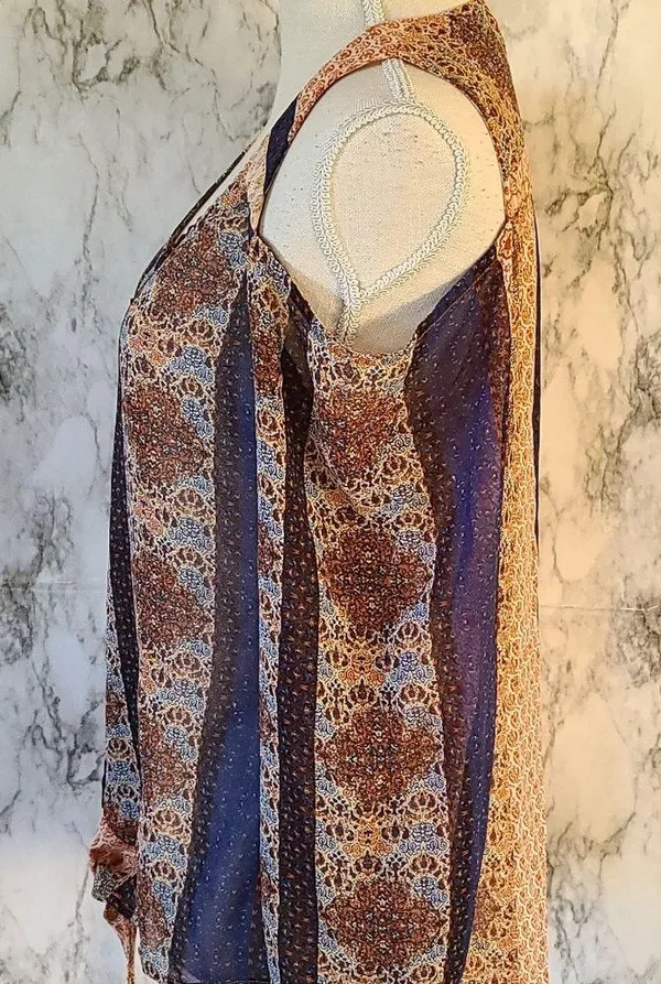 Emerald cold shoulder blouse size Size L - Image 3