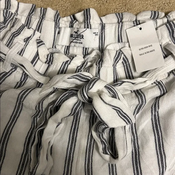 Hollister High Rise Striped Tie-Waist Pants, Medium NWT - Image 3