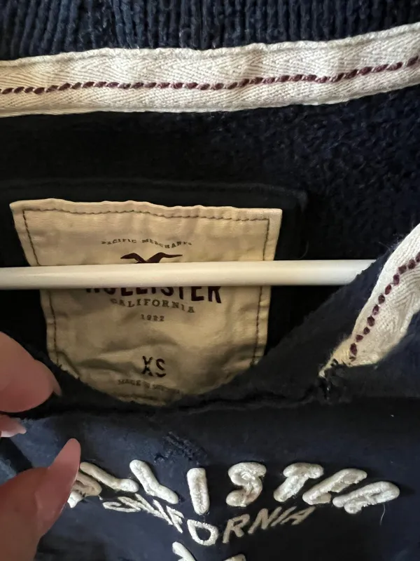 Hollister Xs Navy Blue Hoodie - Image 3