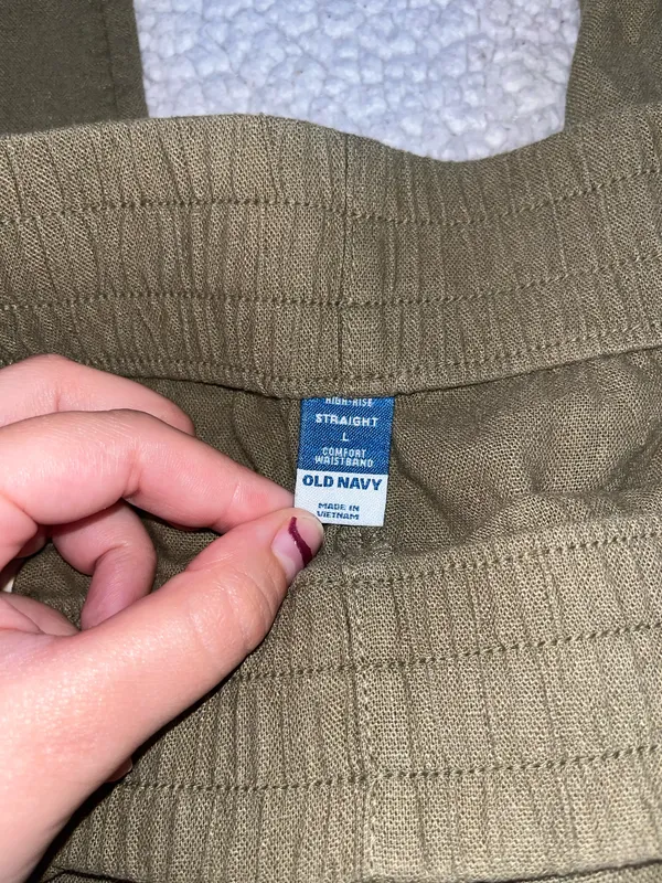 Old Navy Straight Leg Pants - Image 4