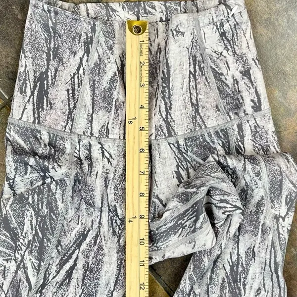 P'tula Chandre Birch Marble Forest Camo Print Leggings Small - Image 5
