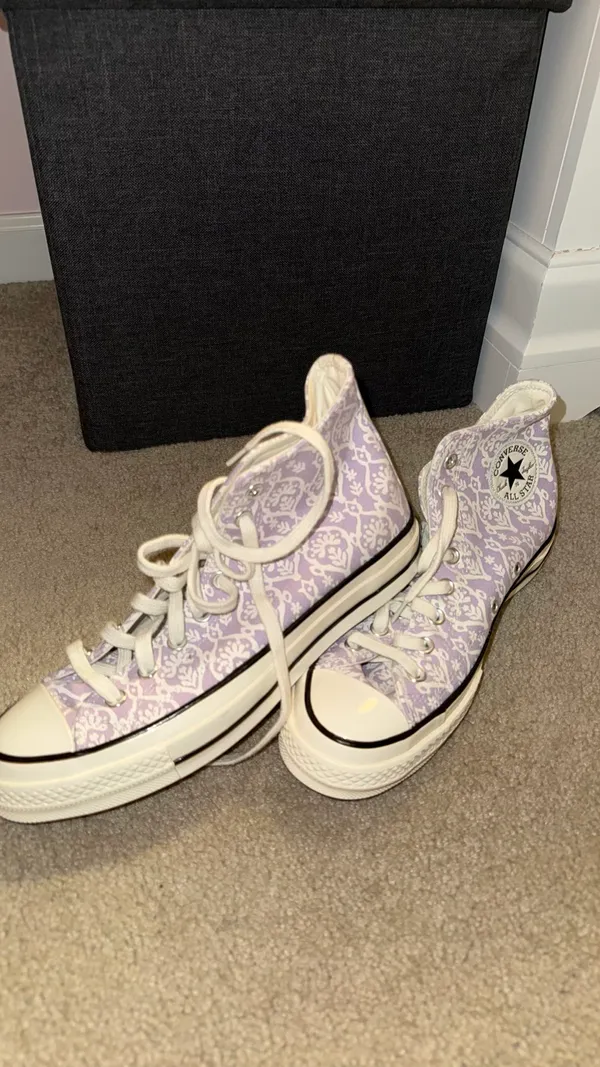 Converse High-Top Chuck Taylor All Star Sneakers Women’s - Image 2
